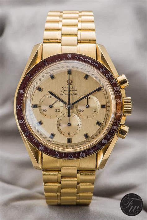 watches with gold Speedmaster